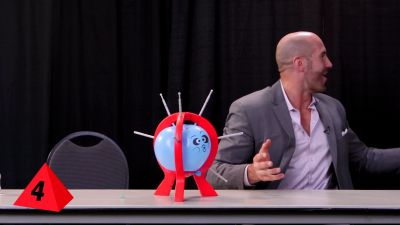 SMOSH_GAMES_x_UUDD-_MARI_vs__CESARO_--_Boom_Boom_Balloon21_--_Expansion_Pack_mp40302.jpg