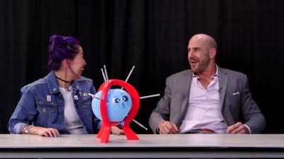 SMOSH_GAMES_x_UUDD-_MARI_vs__CESARO_--_Boom_Boom_Balloon21_--_Expansion_Pack_mp40334.jpg