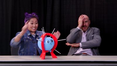 SMOSH_GAMES_x_UUDD-_MARI_vs__CESARO_--_Boom_Boom_Balloon21_--_Expansion_Pack_mp40350.jpg