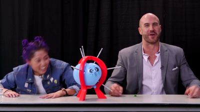 SMOSH_GAMES_x_UUDD-_MARI_vs__CESARO_--_Boom_Boom_Balloon21_--_Expansion_Pack_mp40361.jpg