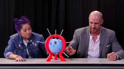 SMOSH_GAMES_x_UUDD-_MARI_vs__CESARO_--_Boom_Boom_Balloon21_--_Expansion_Pack_mp40368.jpg