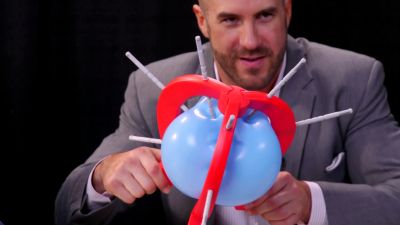 SMOSH_GAMES_x_UUDD-_MARI_vs__CESARO_--_Boom_Boom_Balloon21_--_Expansion_Pack_mp40429.jpg