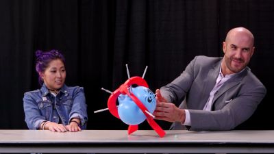 SMOSH_GAMES_x_UUDD-_MARI_vs__CESARO_--_Boom_Boom_Balloon21_--_Expansion_Pack_mp40559.jpg