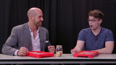 SMOSH_GAMES_x_UUDD-_WWE_Superstars_vs__SMOSH_Games_in_OPERATION_BEANBOOZLED212121_mp40056.jpg