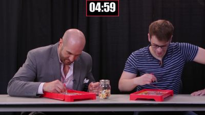 SMOSH_GAMES_x_UUDD-_WWE_Superstars_vs__SMOSH_Games_in_OPERATION_BEANBOOZLED212121_mp40073.jpg