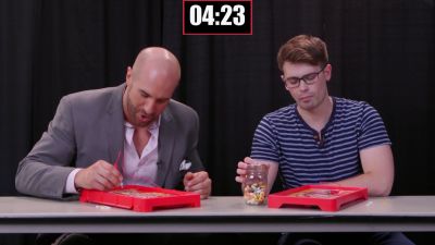 SMOSH_GAMES_x_UUDD-_WWE_Superstars_vs__SMOSH_Games_in_OPERATION_BEANBOOZLED212121_mp40109.jpg