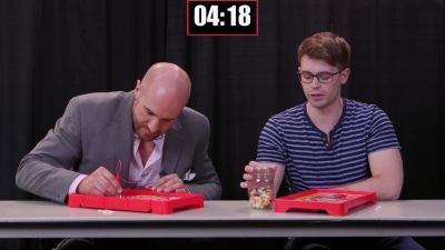 SMOSH_GAMES_x_UUDD-_WWE_Superstars_vs__SMOSH_Games_in_OPERATION_BEANBOOZLED212121_mp40114.jpg