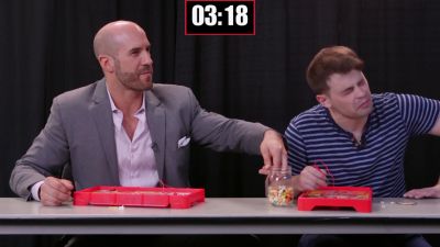 SMOSH_GAMES_x_UUDD-_WWE_Superstars_vs__SMOSH_Games_in_OPERATION_BEANBOOZLED212121_mp40171.jpg