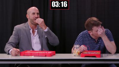 SMOSH_GAMES_x_UUDD-_WWE_Superstars_vs__SMOSH_Games_in_OPERATION_BEANBOOZLED212121_mp40173.jpg