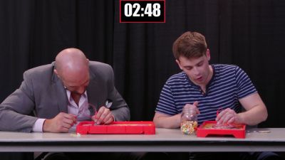 SMOSH_GAMES_x_UUDD-_WWE_Superstars_vs__SMOSH_Games_in_OPERATION_BEANBOOZLED212121_mp40201.jpg