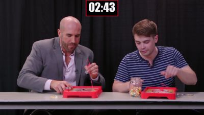 SMOSH_GAMES_x_UUDD-_WWE_Superstars_vs__SMOSH_Games_in_OPERATION_BEANBOOZLED212121_mp40205.jpg