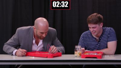 SMOSH_GAMES_x_UUDD-_WWE_Superstars_vs__SMOSH_Games_in_OPERATION_BEANBOOZLED212121_mp40216.jpg