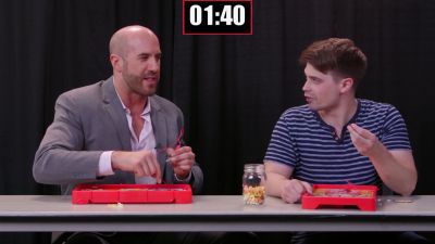 SMOSH_GAMES_x_UUDD-_WWE_Superstars_vs__SMOSH_Games_in_OPERATION_BEANBOOZLED212121_mp40268.jpg