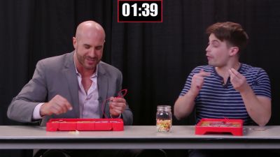 SMOSH_GAMES_x_UUDD-_WWE_Superstars_vs__SMOSH_Games_in_OPERATION_BEANBOOZLED212121_mp40269.jpg