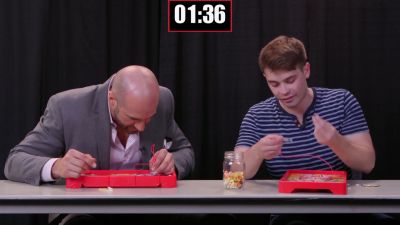 SMOSH_GAMES_x_UUDD-_WWE_Superstars_vs__SMOSH_Games_in_OPERATION_BEANBOOZLED212121_mp40272.jpg