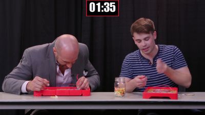 SMOSH_GAMES_x_UUDD-_WWE_Superstars_vs__SMOSH_Games_in_OPERATION_BEANBOOZLED212121_mp40273.jpg
