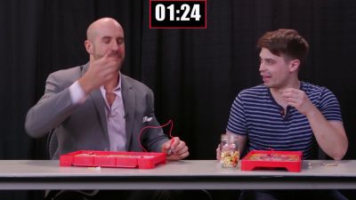SMOSH_GAMES_x_UUDD-_WWE_Superstars_vs__SMOSH_Games_in_OPERATION_BEANBOOZLED212121_mp40284.jpg
