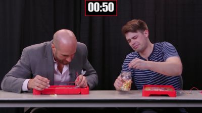 SMOSH_GAMES_x_UUDD-_WWE_Superstars_vs__SMOSH_Games_in_OPERATION_BEANBOOZLED212121_mp40317.jpg