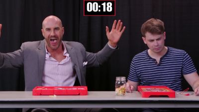 SMOSH_GAMES_x_UUDD-_WWE_Superstars_vs__SMOSH_Games_in_OPERATION_BEANBOOZLED212121_mp40349.jpg