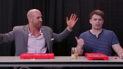 SMOSH_GAMES_x_UUDD-_WWE_Superstars_vs__SMOSH_Games_in_OPERATION_BEANBOOZLED212121_mp40372.jpg