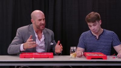 SMOSH_GAMES_x_UUDD-_WWE_Superstars_vs__SMOSH_Games_in_OPERATION_BEANBOOZLED212121_mp40377.jpg