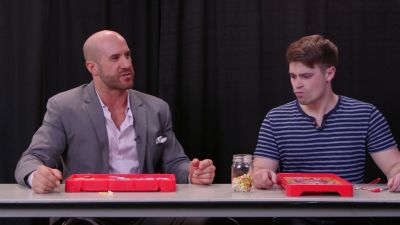 SMOSH_GAMES_x_UUDD-_WWE_Superstars_vs__SMOSH_Games_in_OPERATION_BEANBOOZLED212121_mp40378.jpg