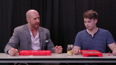 SMOSH_GAMES_x_UUDD-_WWE_Superstars_vs__SMOSH_Games_in_OPERATION_BEANBOOZLED212121_mp40379.jpg