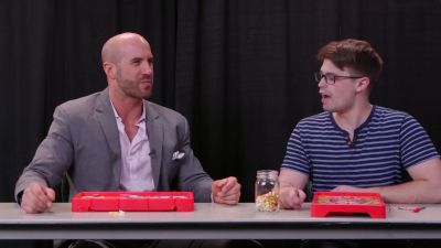 SMOSH_GAMES_x_UUDD-_WWE_Superstars_vs__SMOSH_Games_in_OPERATION_BEANBOOZLED212121_mp40398.jpg