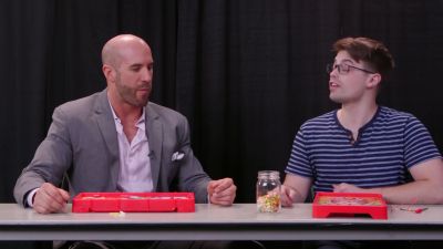 SMOSH_GAMES_x_UUDD-_WWE_Superstars_vs__SMOSH_Games_in_OPERATION_BEANBOOZLED212121_mp40403.jpg