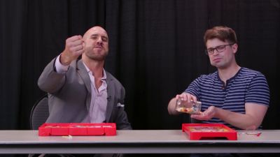 SMOSH_GAMES_x_UUDD-_WWE_Superstars_vs__SMOSH_Games_in_OPERATION_BEANBOOZLED212121_mp40438.jpg