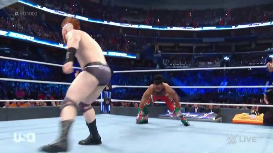The_Bar_Smackdown_mp40116.jpg