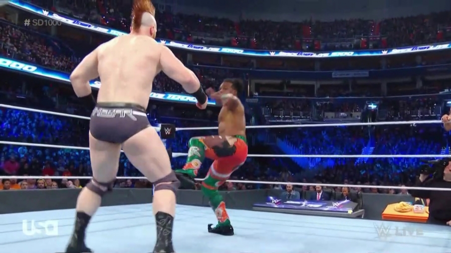 The_Bar_Smackdown_mp40117.jpg
