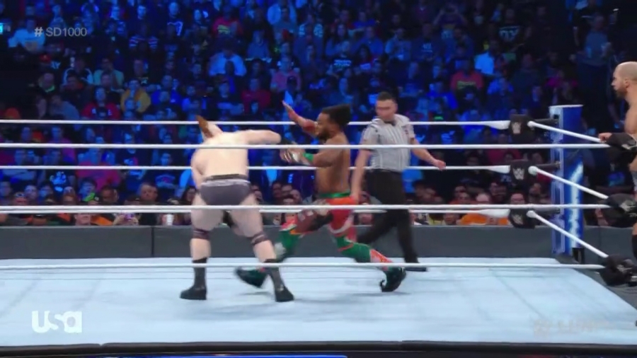 The_Bar_Smackdown_mp40121.jpg