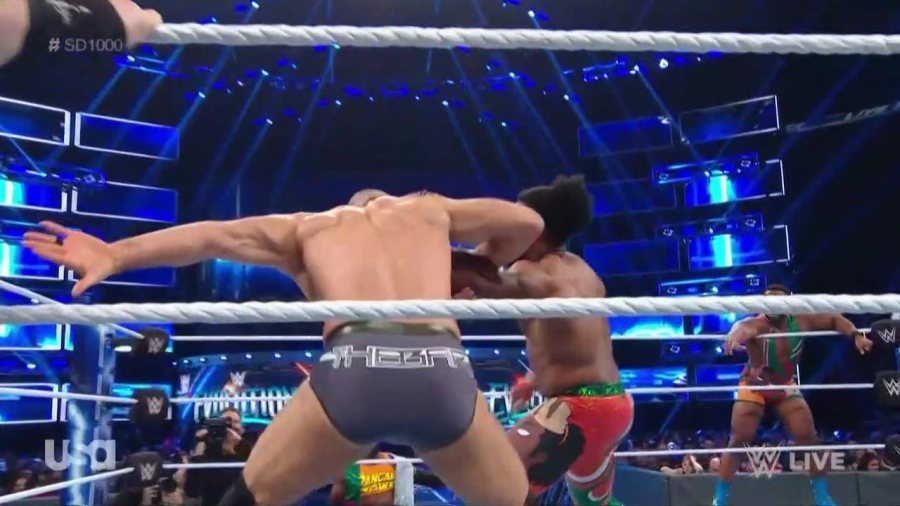 The_Bar_Smackdown_mp40176.jpg