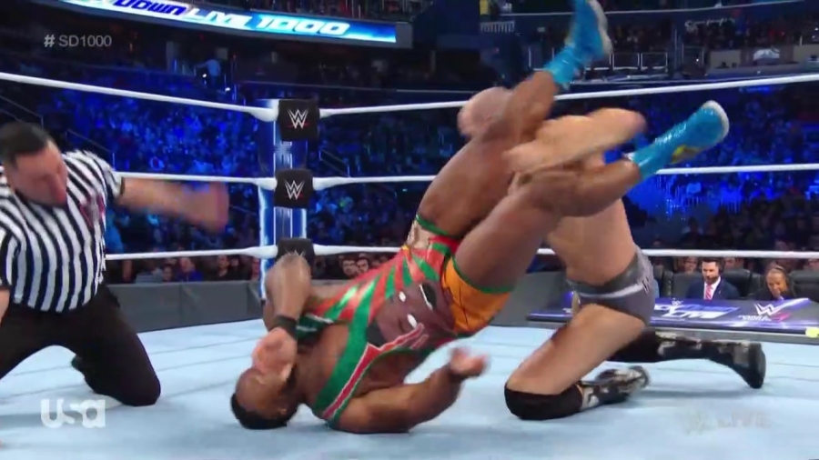 The_Bar_Smackdown_mp40353.jpg