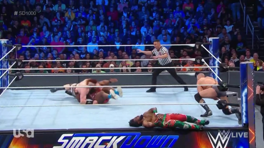 The_Bar_Smackdown_mp40460.jpg