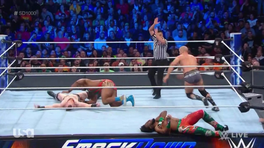 The_Bar_Smackdown_mp40461.jpg