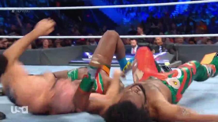 The_Bar_Smackdown_mp40473.jpg
