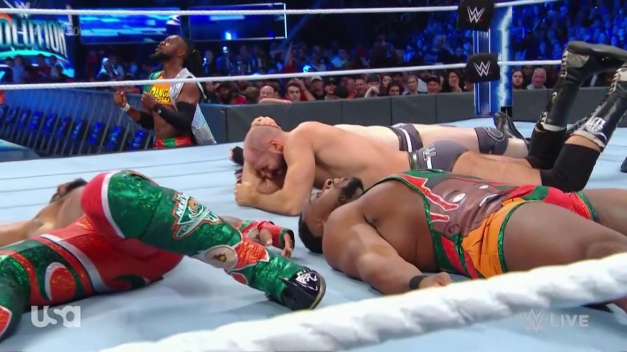 The_Bar_Smackdown_mp40475.jpg
