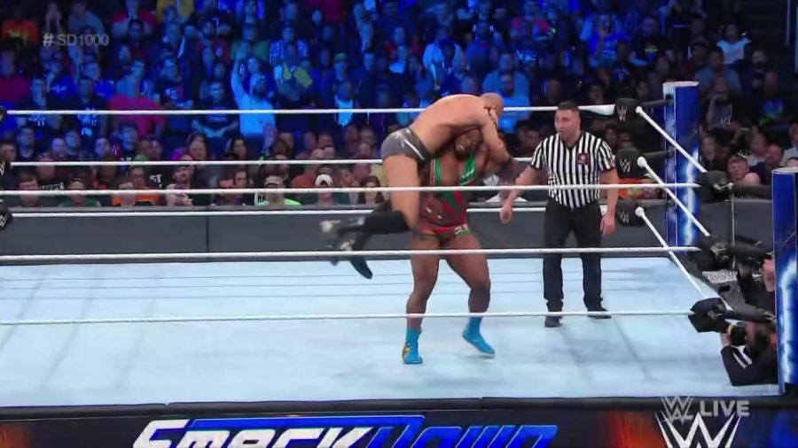 The_Bar_Smackdown_mp40480.jpg