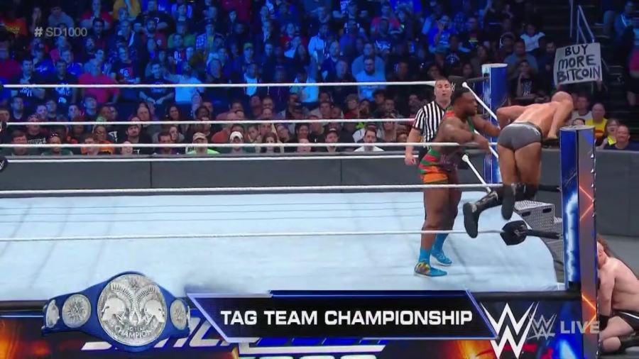 The_Bar_Smackdown_mp40483.jpg