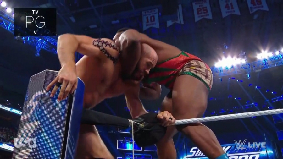 The_Bar_Smackdown_mp40494.jpg