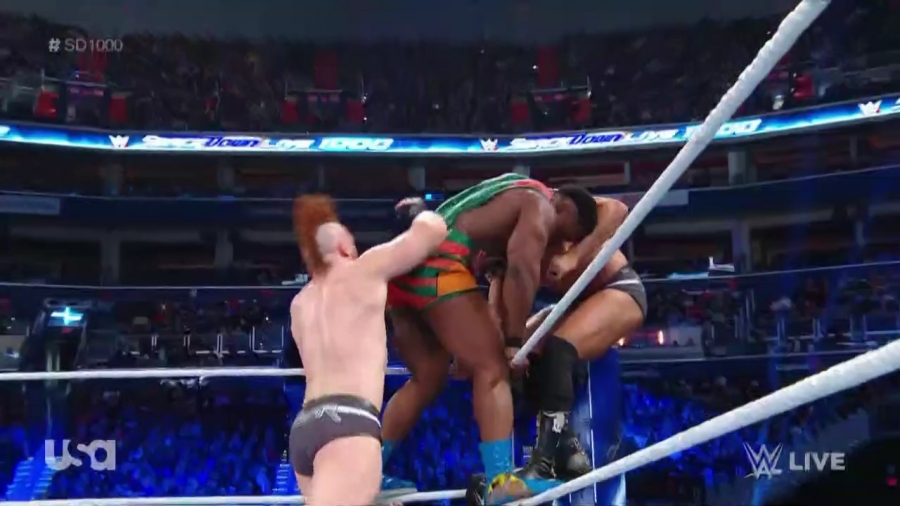 The_Bar_Smackdown_mp40510.jpg