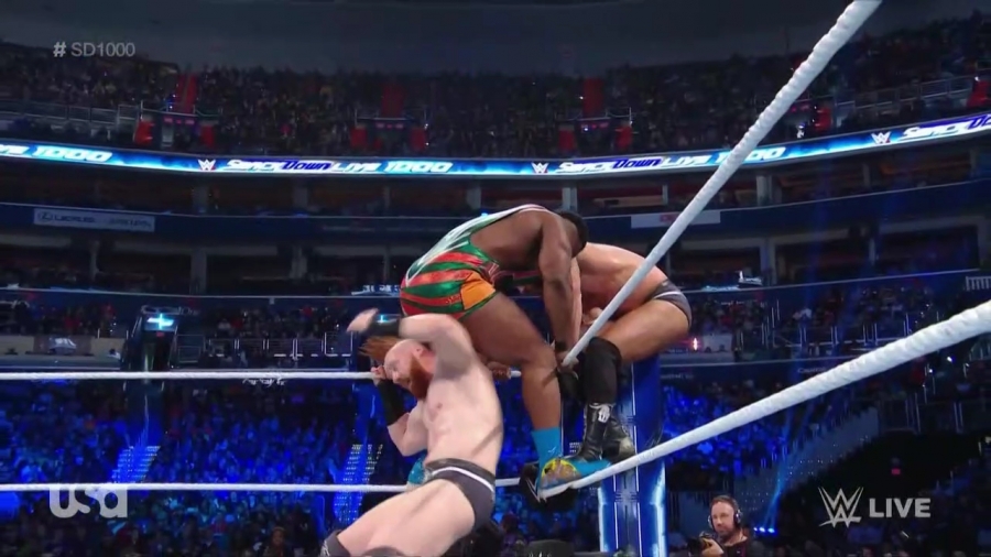 The_Bar_Smackdown_mp40513.jpg