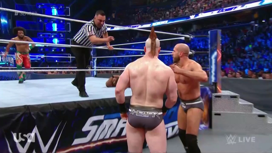 The_Bar_Smackdown_mp40548.jpg