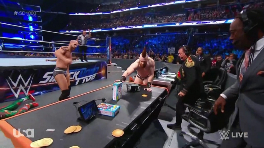 The_Bar_Smackdown_mp40567.jpg