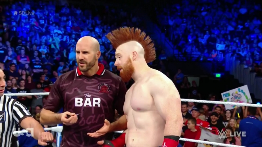 The_Bar_mp41354.jpg