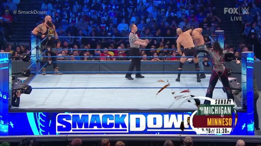 WWE_Friday_Night_SmackDown_2020_01_24_720p_HDTV_x264-NWCHD_mp40677.jpg