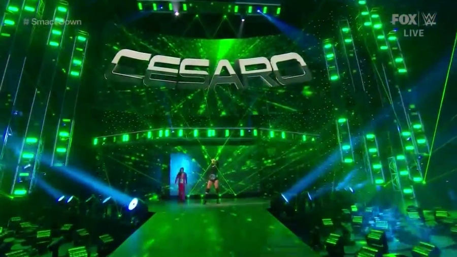 WWE_Friday_Night_SmackDown_2020_08_28_720p_HDTV_x264-NWCHD_mp40686.jpg