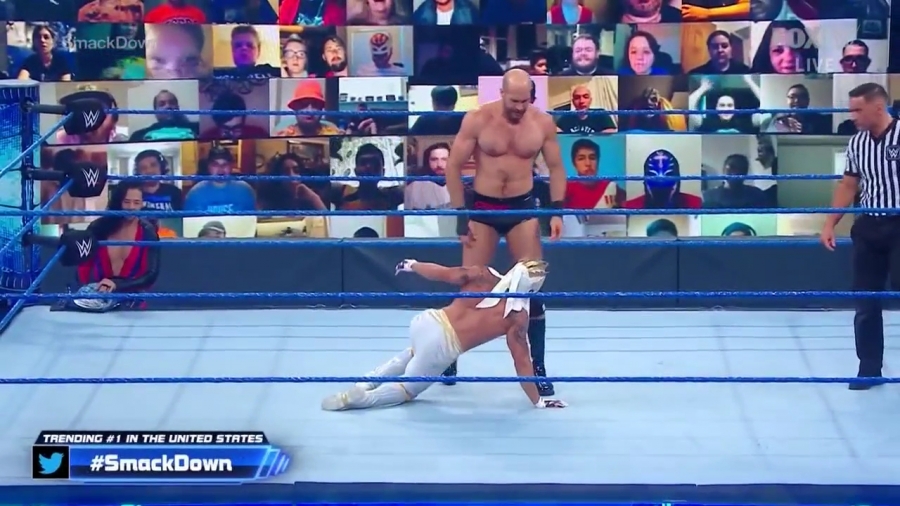 WWE_Friday_Night_SmackDown_2020_08_28_720p_HDTV_x264-NWCHD_mp40741.jpg